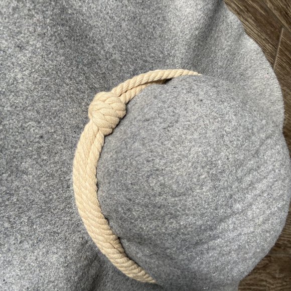 Wet Seal Gray Wool Felt Polyester Hat with Beige Rope One Size - Picture 3 of 4